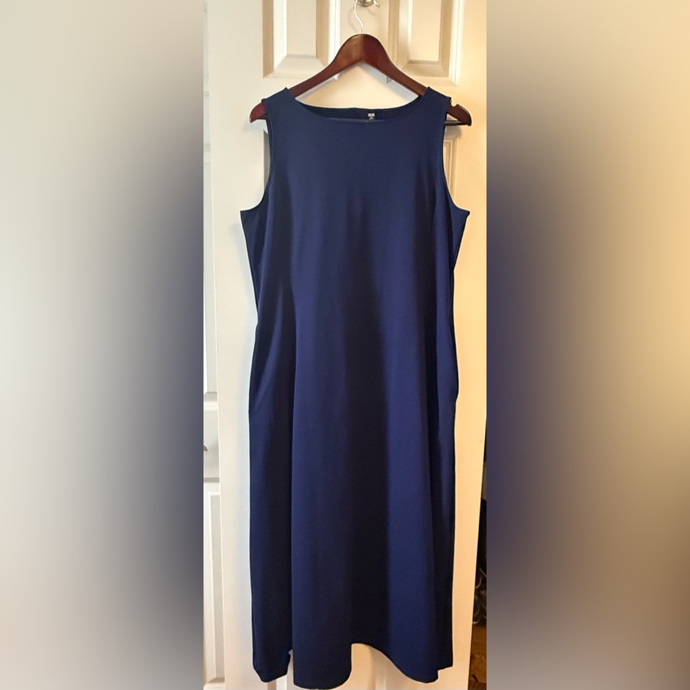 Uniqlo Airism Ultra Stretch Sleeveless Midi Dress